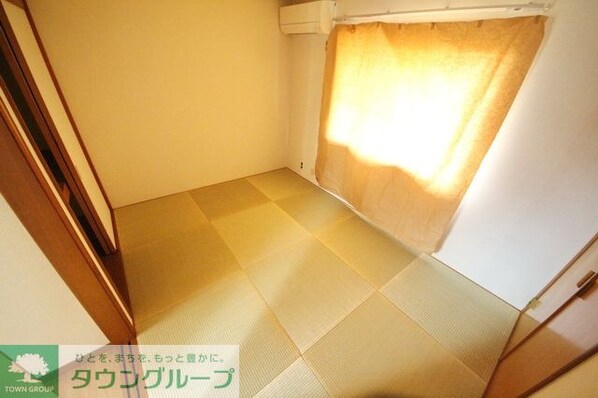 プラザマノワールA棟の物件内観写真